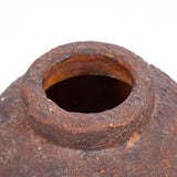 Vase Clay Echo dans un cadre élégant