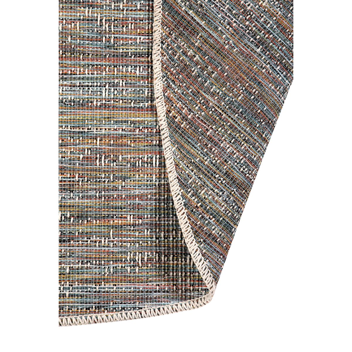 Tapis Tissia Thym en extérieur sur une terrasse