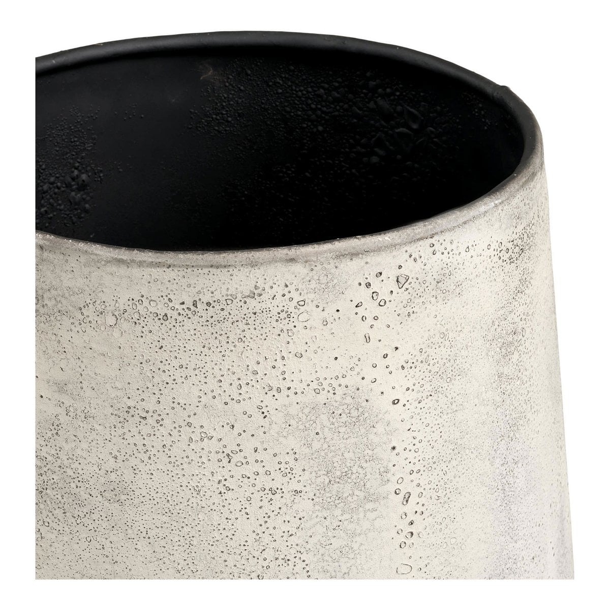 Pot décoratif Hou en métal beige, détail du fini antique