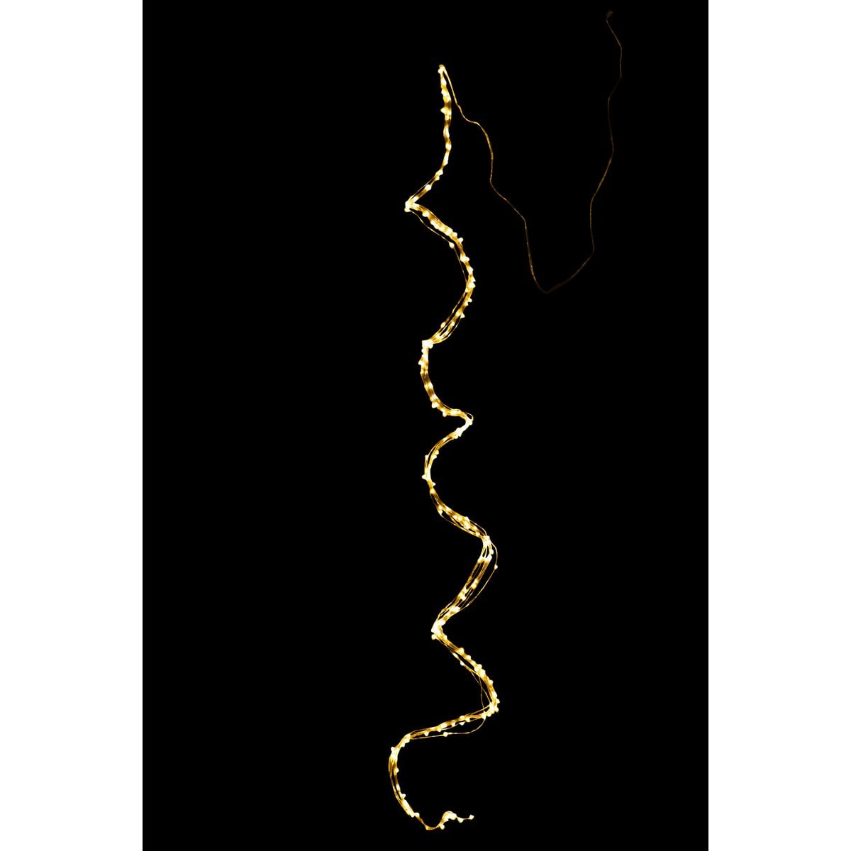 Détail des lumières LED blanc chaud de la guirlande J-Line