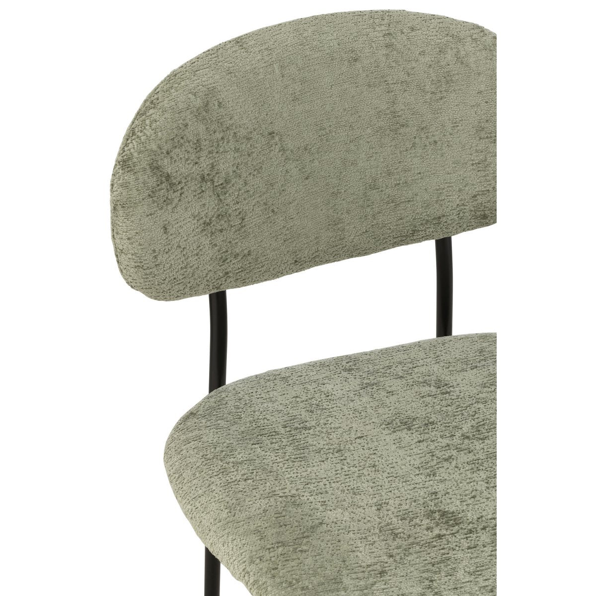 Chaise J-Line dans un intérieur contemporain