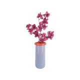Vue rapprochée du vase Plegado XL montrant la finition lisse