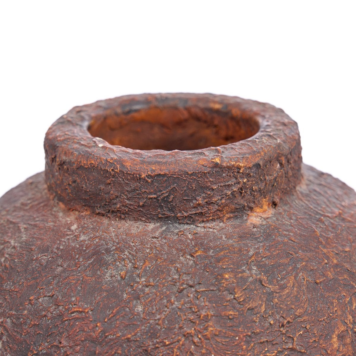 Vase Clay Echo sur une étagère
