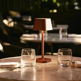 Lampe de table rechargeable Ava Bronze