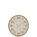 Ambiance intérieure avec l'horloge murale J-Line en bois