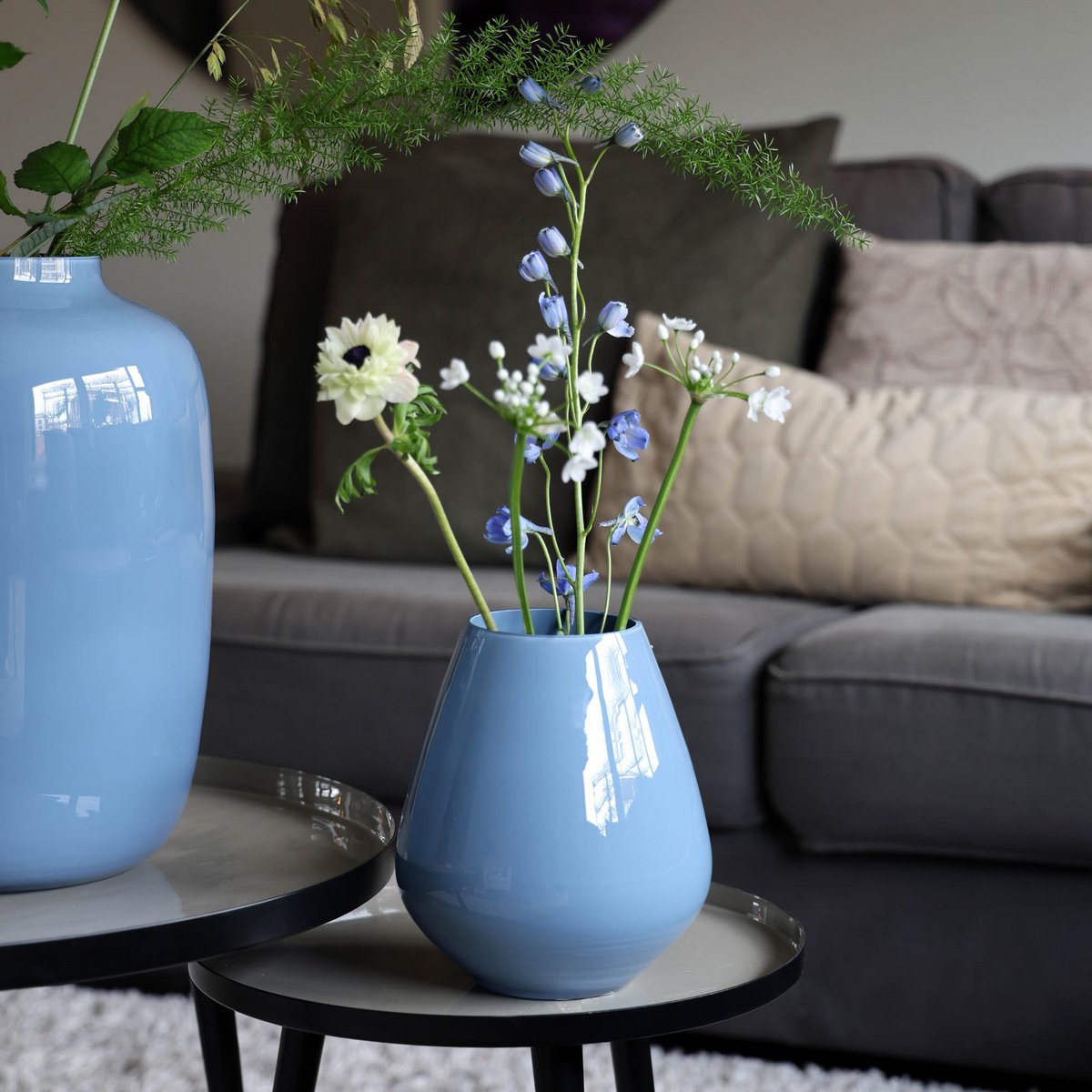 Vase en verre gris bleu clair