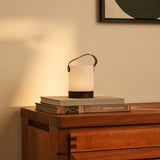 Lampe de table rechargeable en bois marron foncé Avery