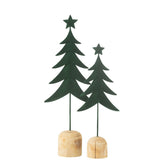 Détail de l'étoile en métal de l'arbre de Noël J-Line, design classique.
