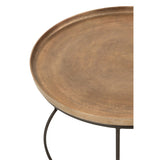 Ensemble de trois tables d'appoint J-Line Round, disposition élégante