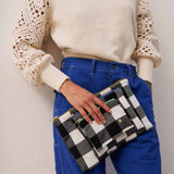 Pochette Max Caviar Bleu Mécano M