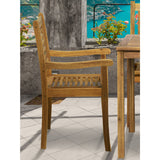 Texture naturelle du bois d'acacia sur le fauteuil
