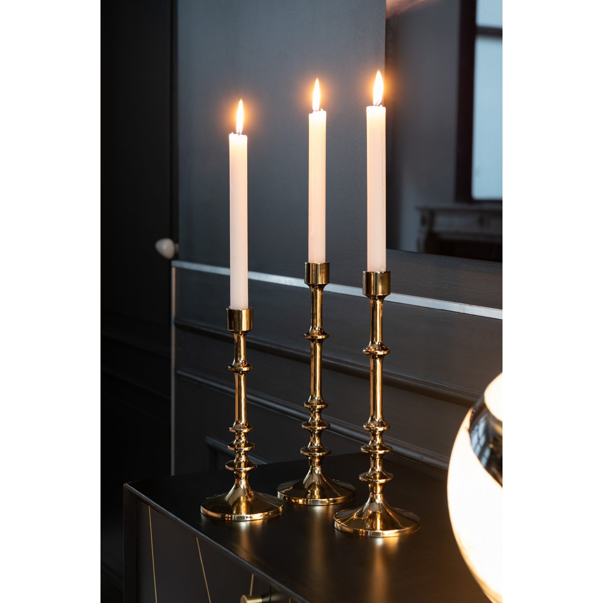 Bougeoir J-Line Classic Design en aluminium doré, vue de face