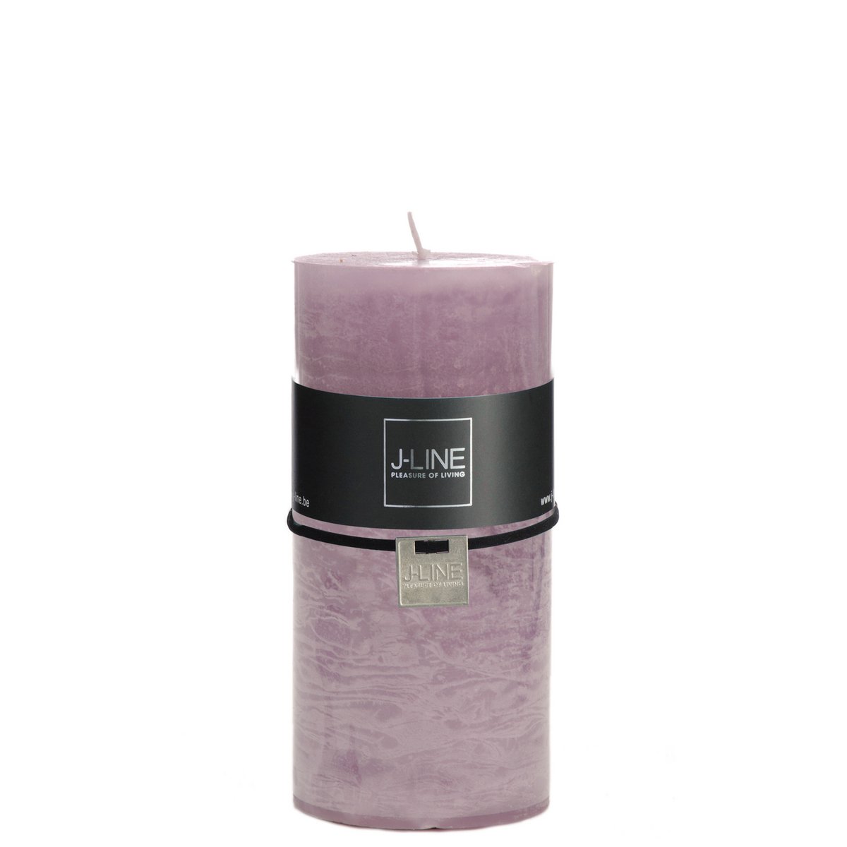 Détail de la Bougie Cylindrique Lavande J-Line, illustrant sa texture en cire et sa finition élégante.