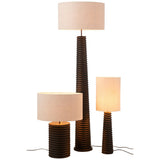 Vue latérale du lampadaire J-Line Ailanthus en bois