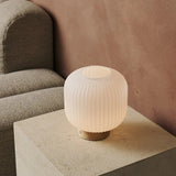Lampe rechargeable unique Lyla marron clair
