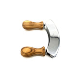 Couteau à hacher sur fond neutre
