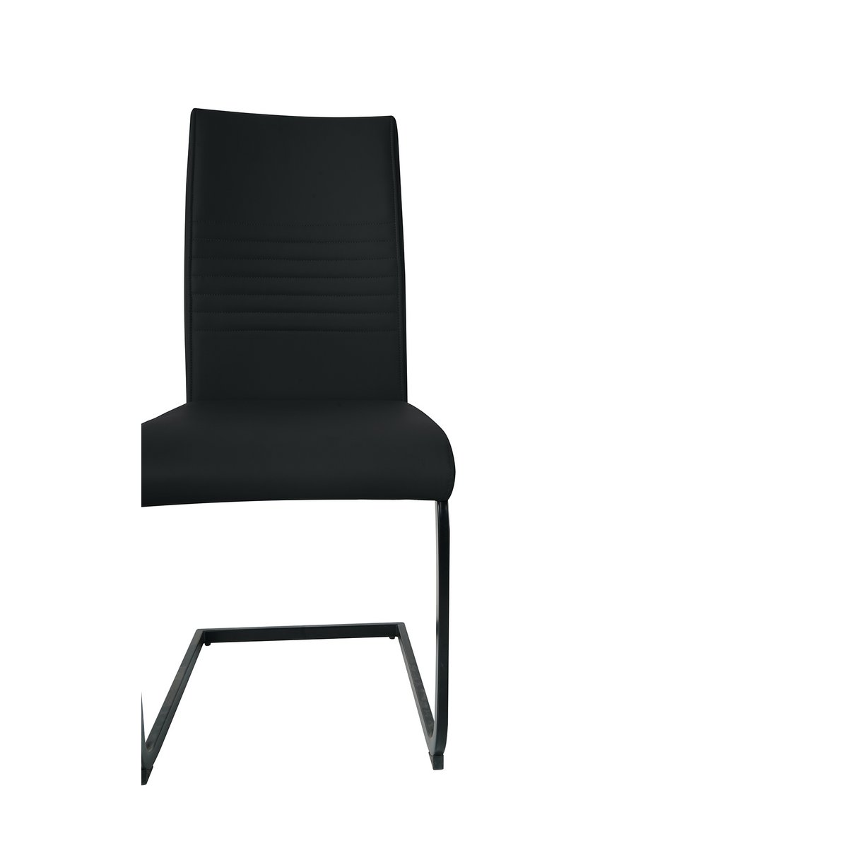 Chaises cantilever, gros plan sur l'assise confortable