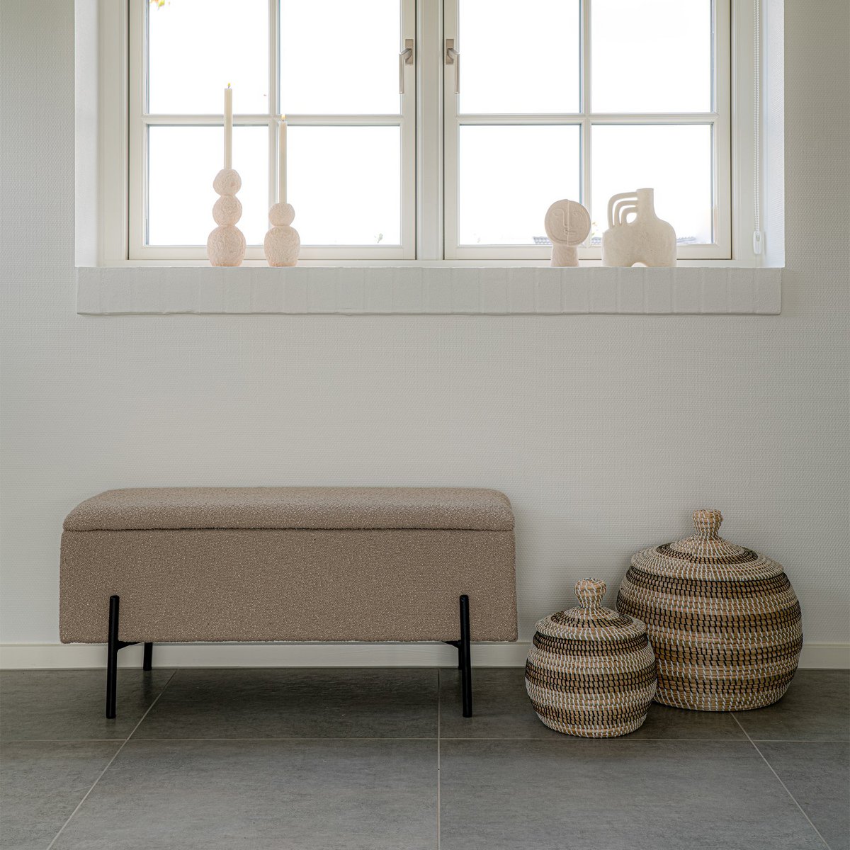 Banc Watford avec compartiment de rangement ouvert, en tissu bouclé