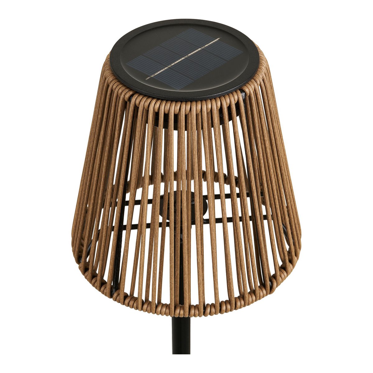 Lampe Salford en extérieur, illuminée au crépuscule