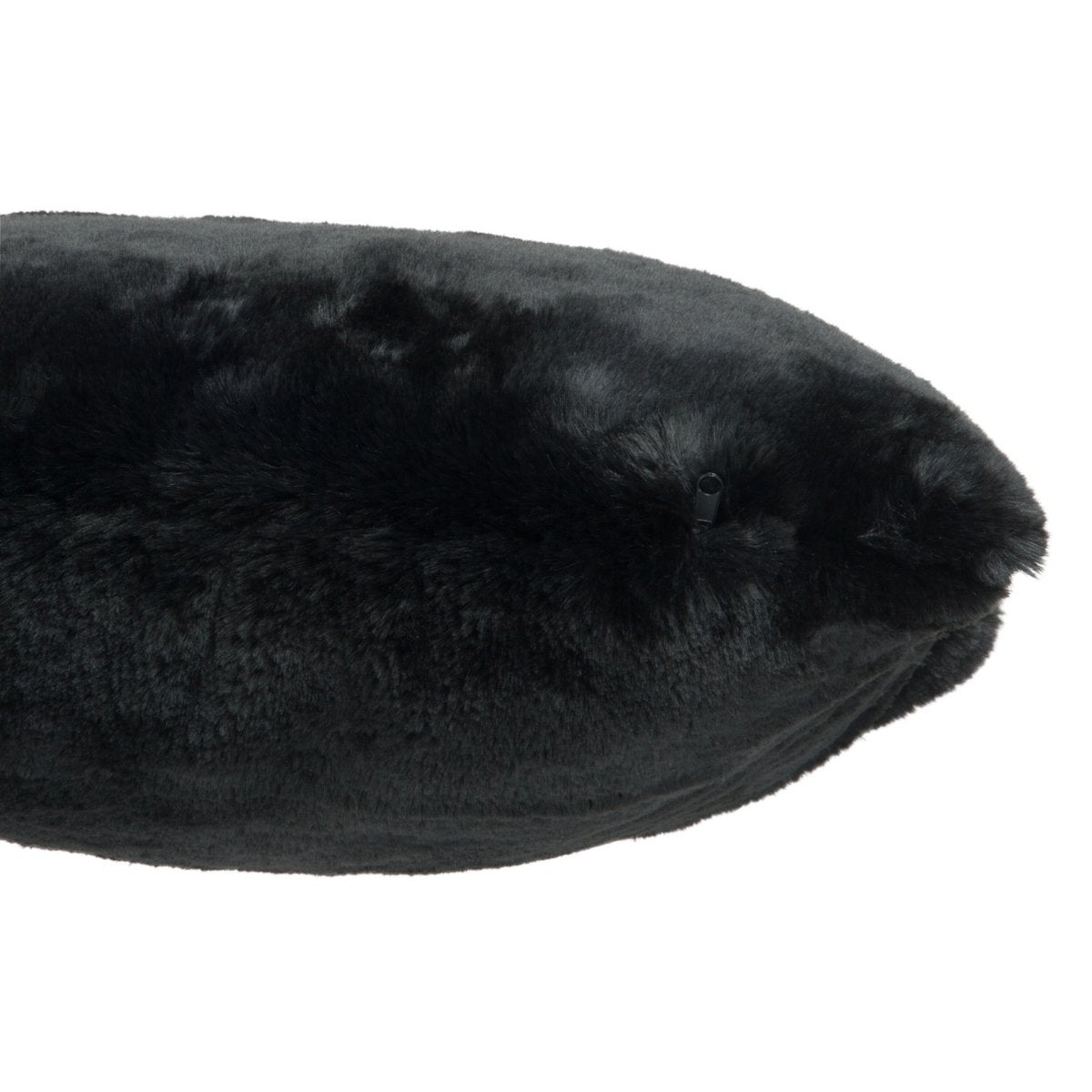 Coussin noir J-Line Cutie en polyester sur canapé moderne