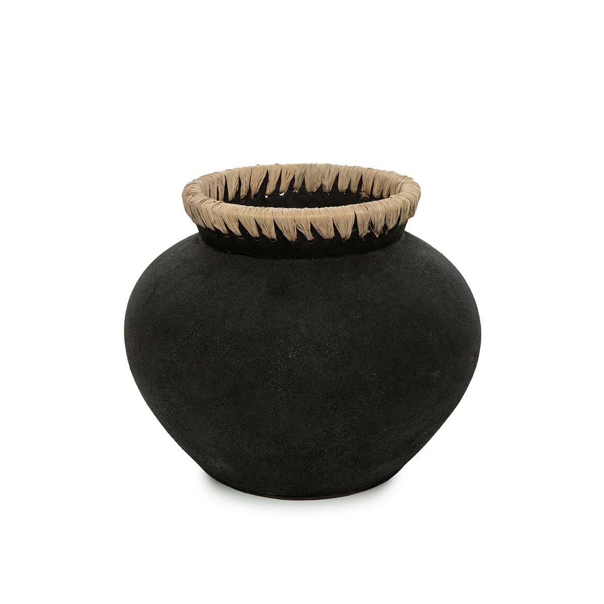 Vase Styly noir naturel en terre cuite avec détail en raphia