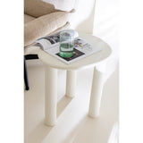 Table d'appoint J-Line Bali en bois blanc dans une ambiance scandinave