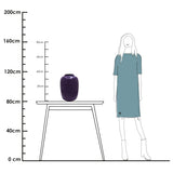 Vase Artic Purple sur une étagère décorative