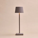 Lampe de table rechargeable William Koala marron