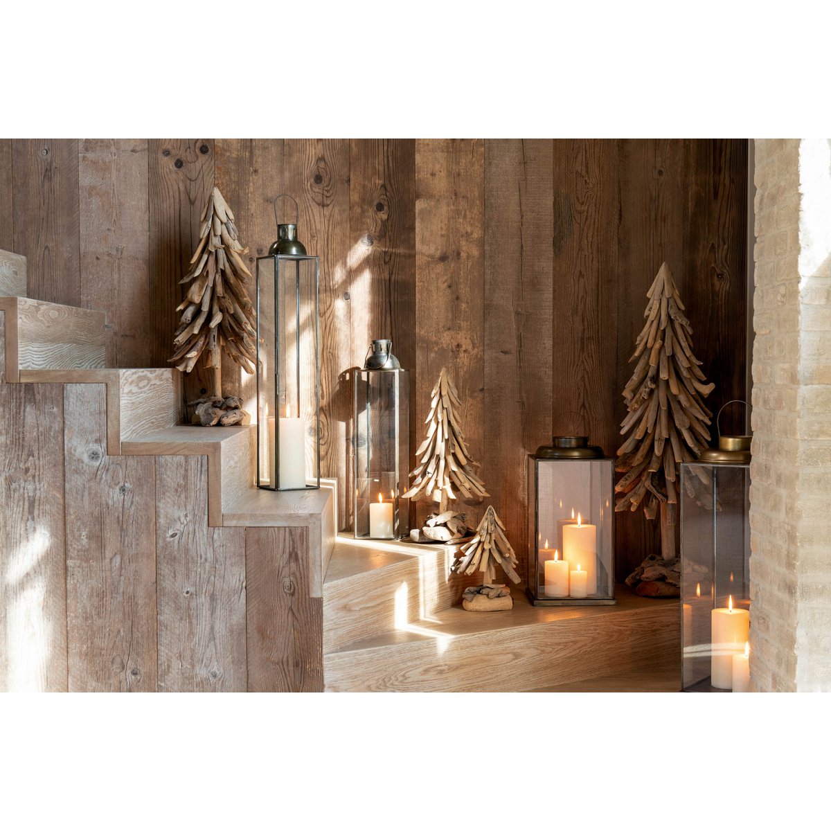 Sapin de Noël sur pied J-Line en bois naturel, vue avant