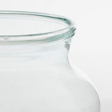 Détail du vase Vienne, finition artisanale en verre