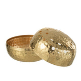 Vase J-Line Boule en métal doré avec fleurs, ambiance intérieure