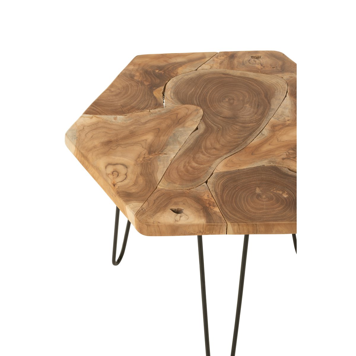 Détail du bois naturel de la table d'appoint J-Line
