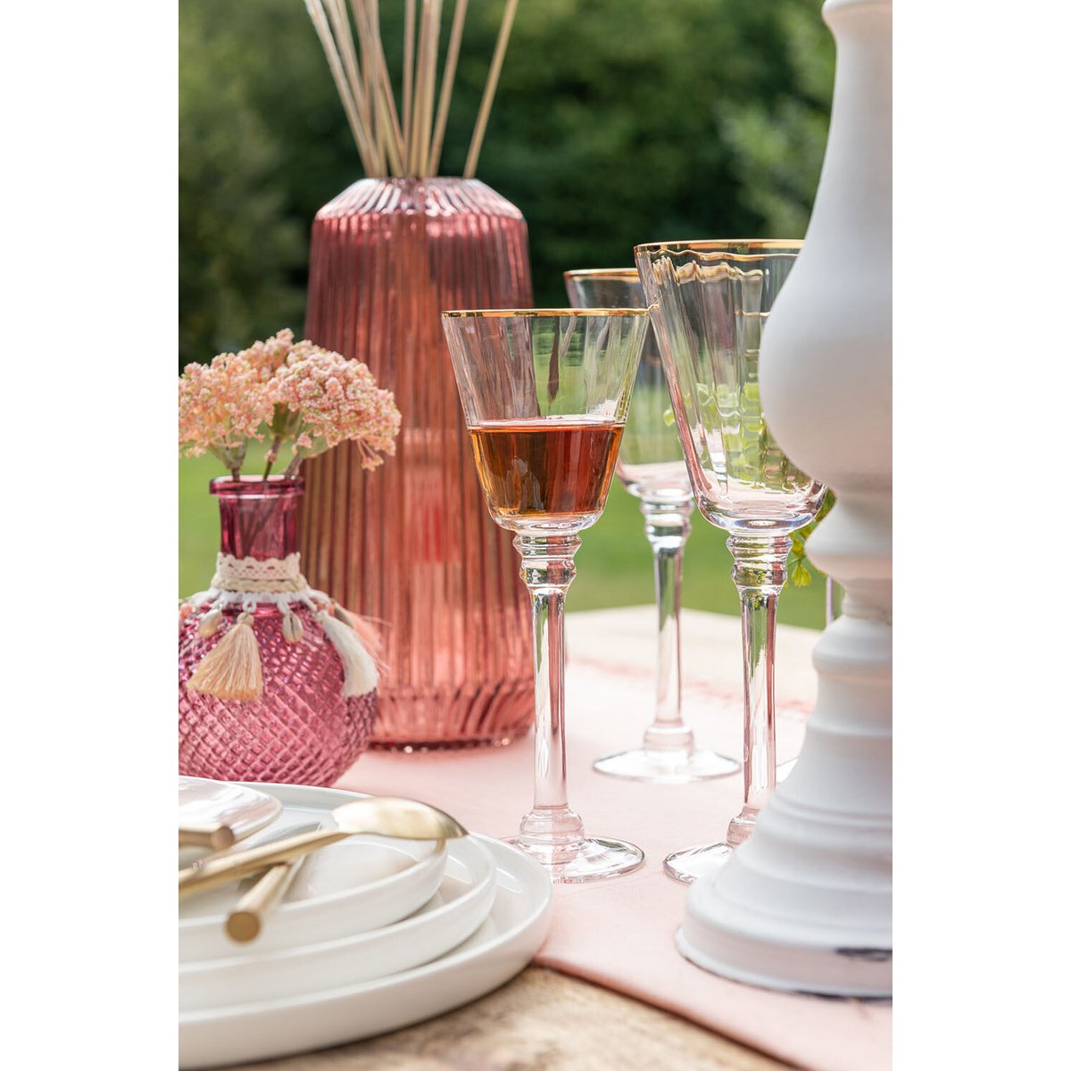 Verre à vin J-Line Rand en verre transparent avec bordure dorée