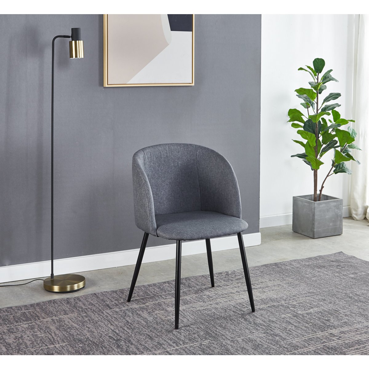 Accoudoirs arrondis du fauteuil moderne, gros plan