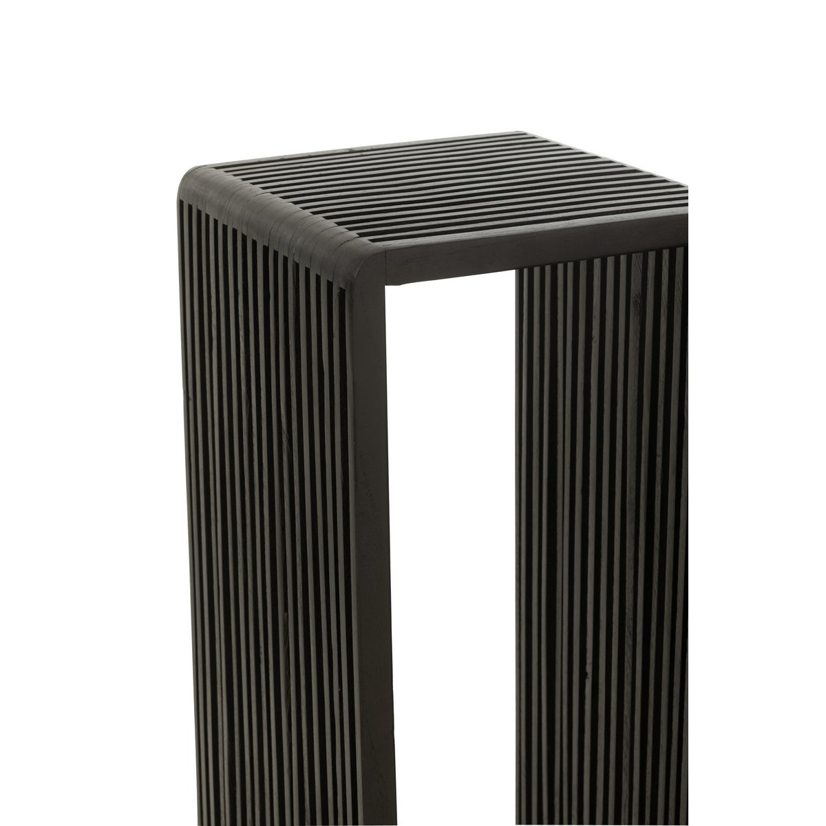 Table d'appoint J-Line Cube en bois noir - mise en scène