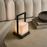 Lampe à poser rechargeable en albâtre naturel Nola