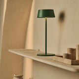 Lampe de table rechargeable verte Hugo Sage