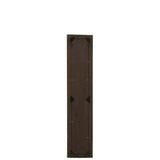 Détail du cadre en bois marron du miroir J-Line