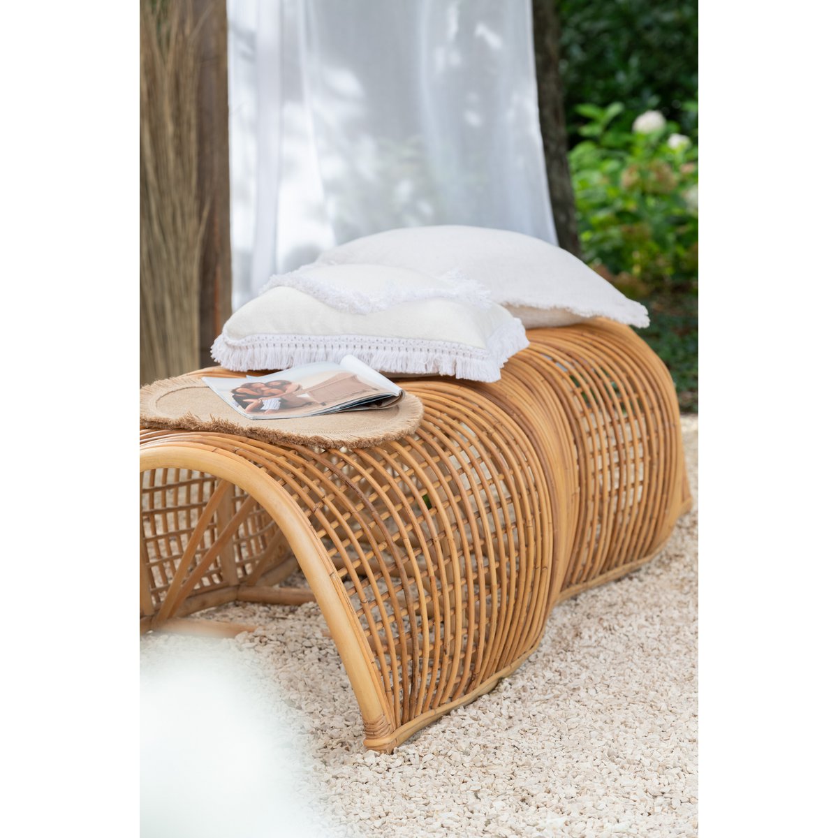 Ambiance chaleureuse avec le banc J-Line Roni