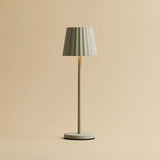 Lot de 8 lampes à poser rechargeables gris ombre Maya avec station