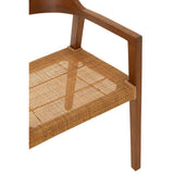 Chaise J-Line Emma dans un salon lumineux