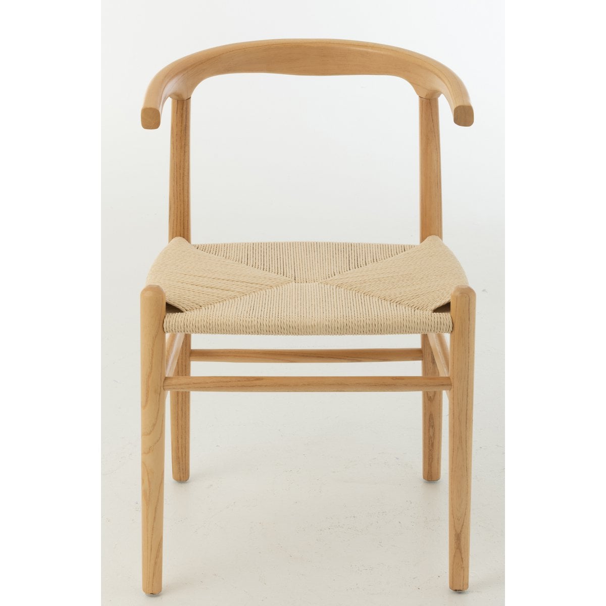 Détail de la chaise J-Line Toon en bois naturel - finition élégante