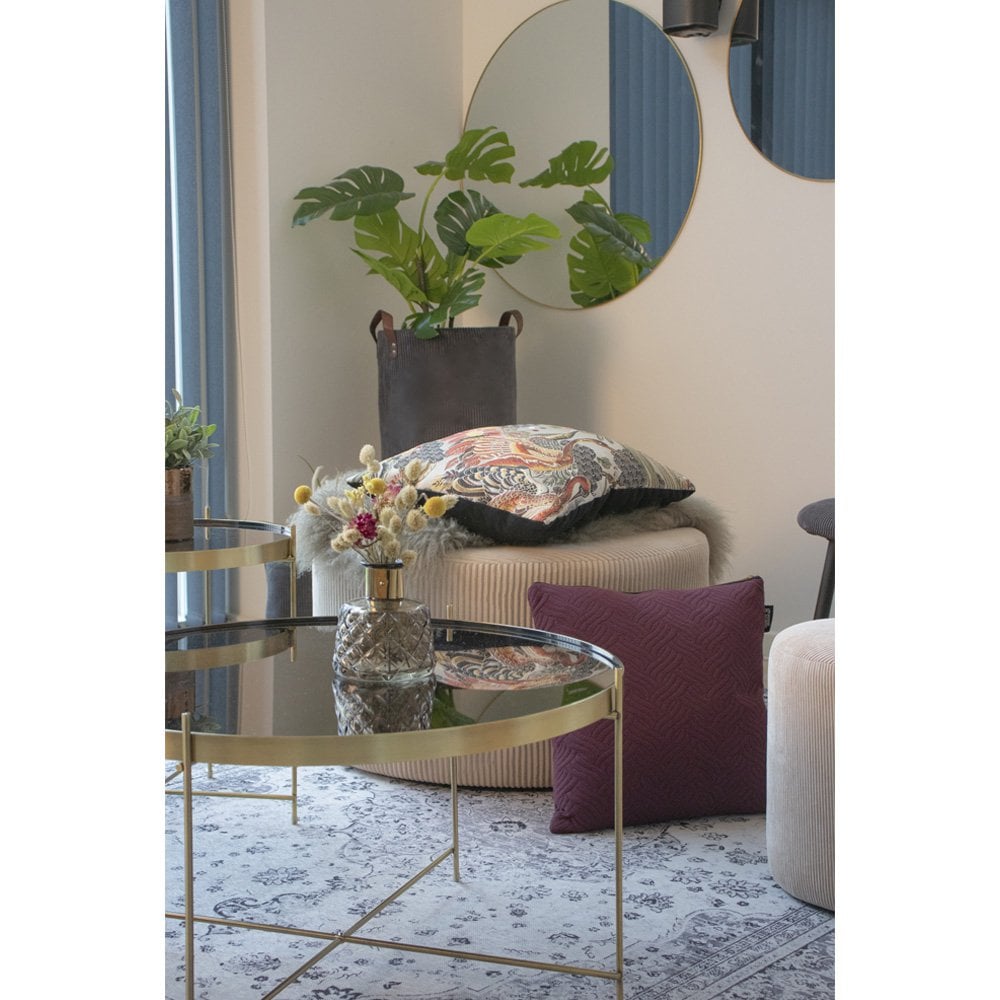 Détail du miroir Jersey montrant le design vintage