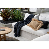 Le couvercle du coussin Raffia