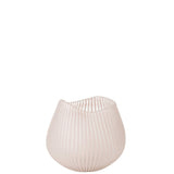 Vase J-Line Stripe dans un intérieur chic