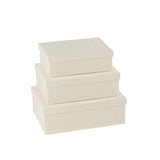 Détail du matériau en velours blanc de la boîte J-Line