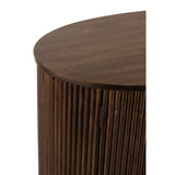 Armoire J-Line Reyi dans un intérieur moderne