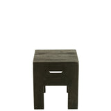 Détail du bois de pin noir du tabouret J-Line Will