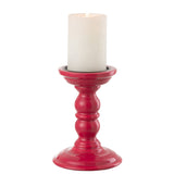 Détail du chandelier J-Line en bois de mangue fuchsia