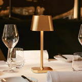 Lampe de table rechargeable Ava dorée